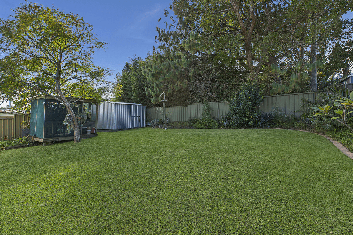 23 Coonanga Avenue, Budgewoi, NSW 2262