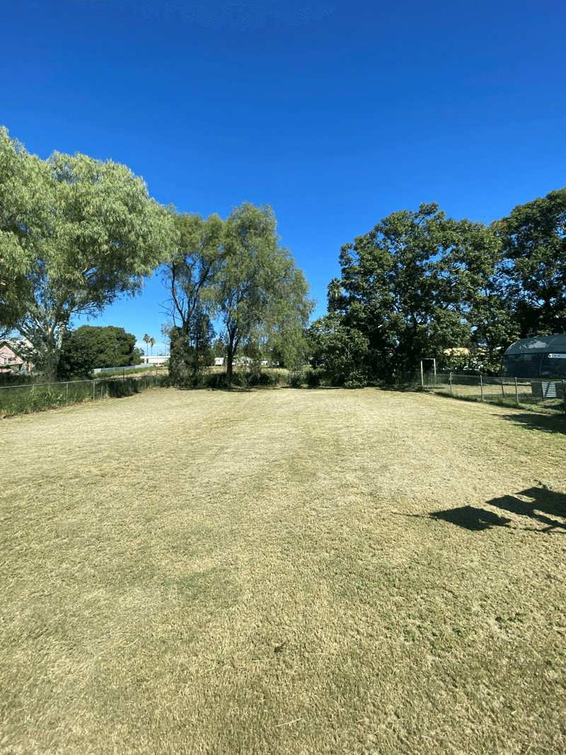 15 Elizabeth Street, MITCHELL, QLD 4465