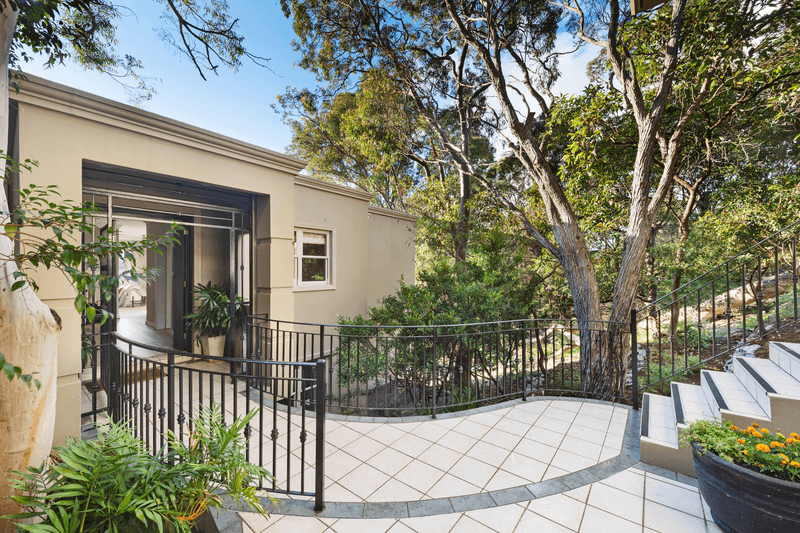 169 Edinburgh Road, Castlecrag, NSW 2068