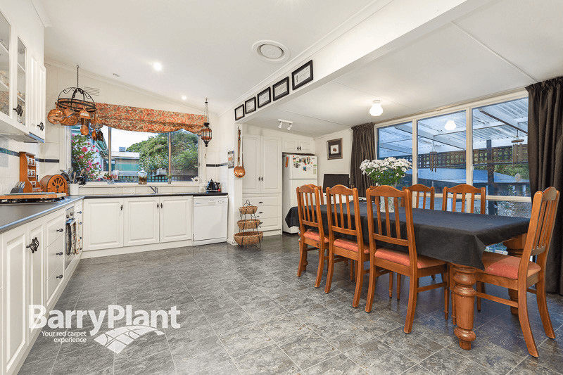 47 Moores Road, MONBULK, VIC 3793