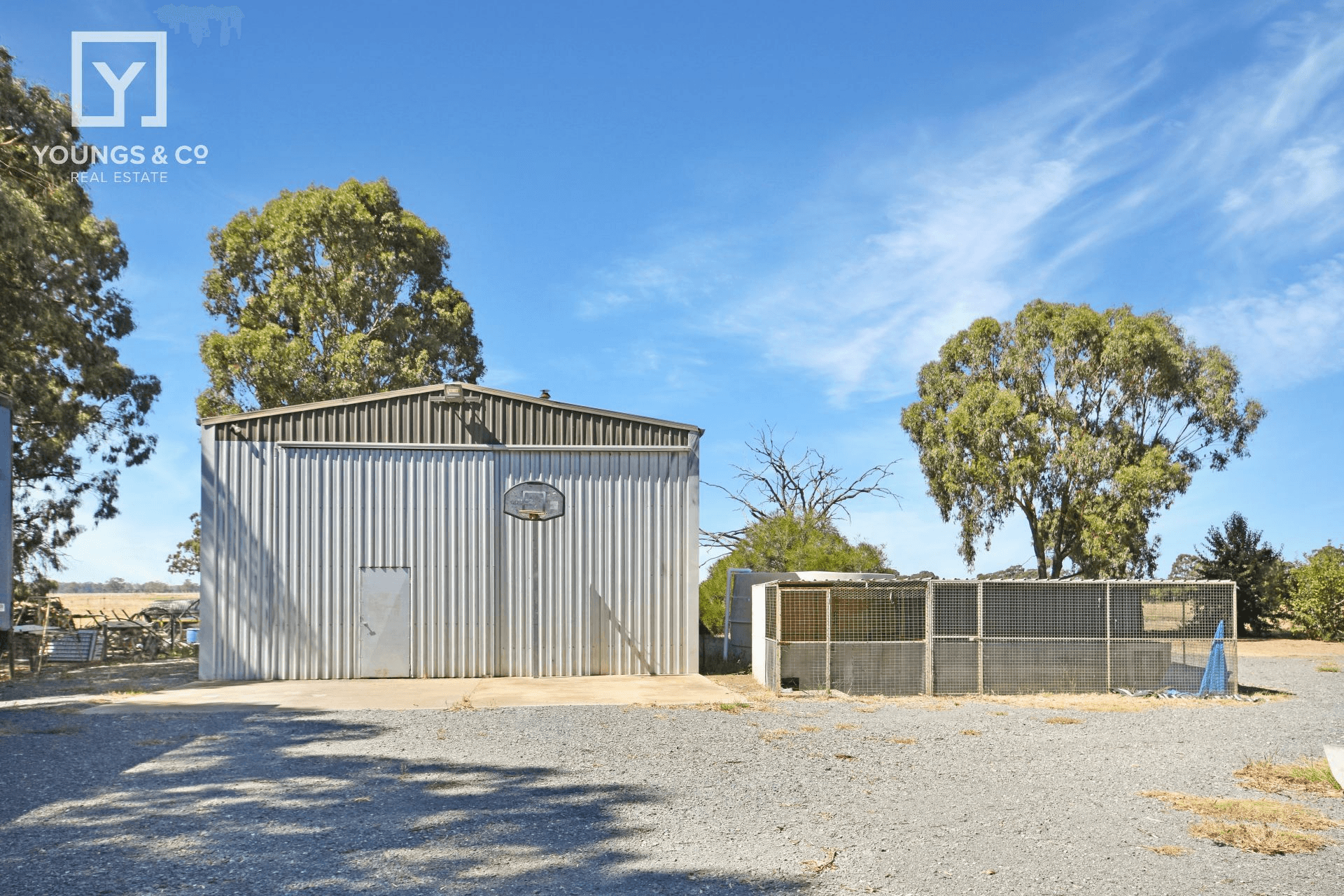 345 Coach Rd, Kialla East, VIC 3631