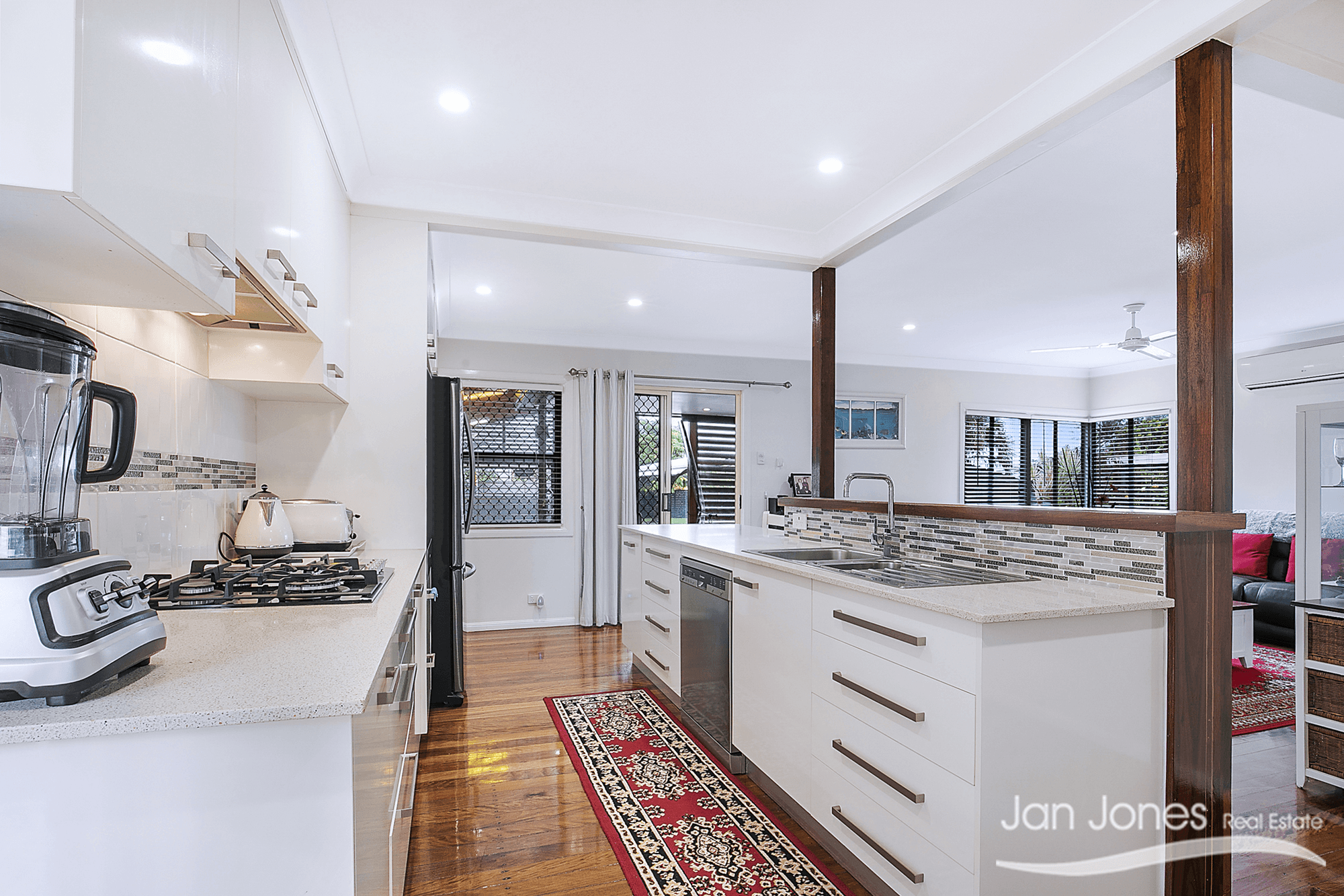 51 Thomas St, Clontarf, QLD 4019