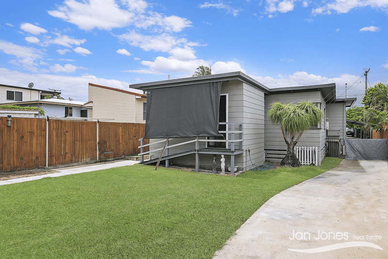 51 Thomas St, Clontarf, QLD 4019