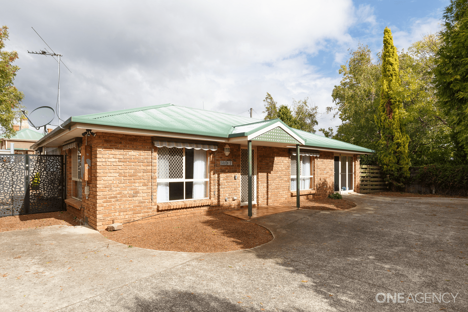 2/1 South Street, Invermay, TAS 7248