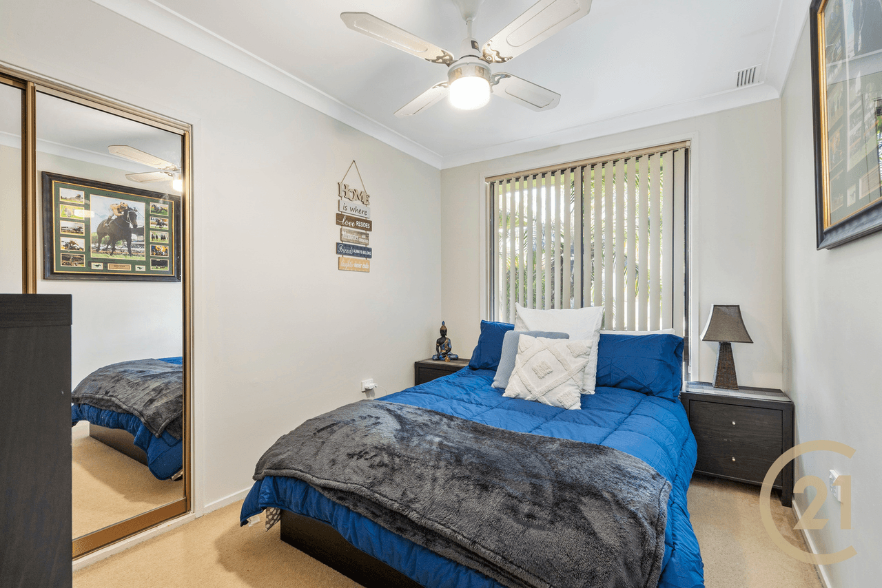 6 Talbot Place, Ingleburn, NSW 2565