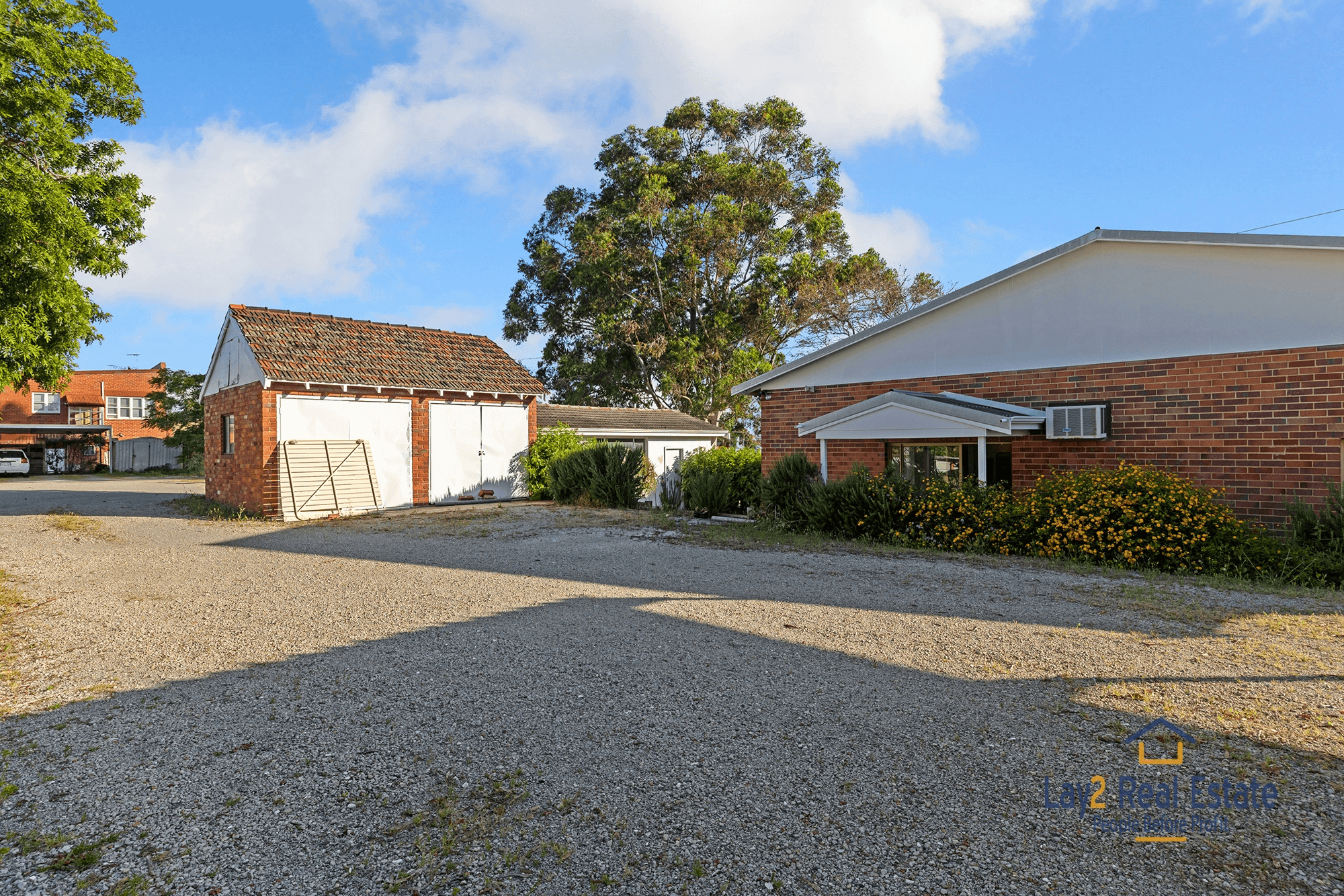 2 Grand Promenade, Bayswater, WA 6053