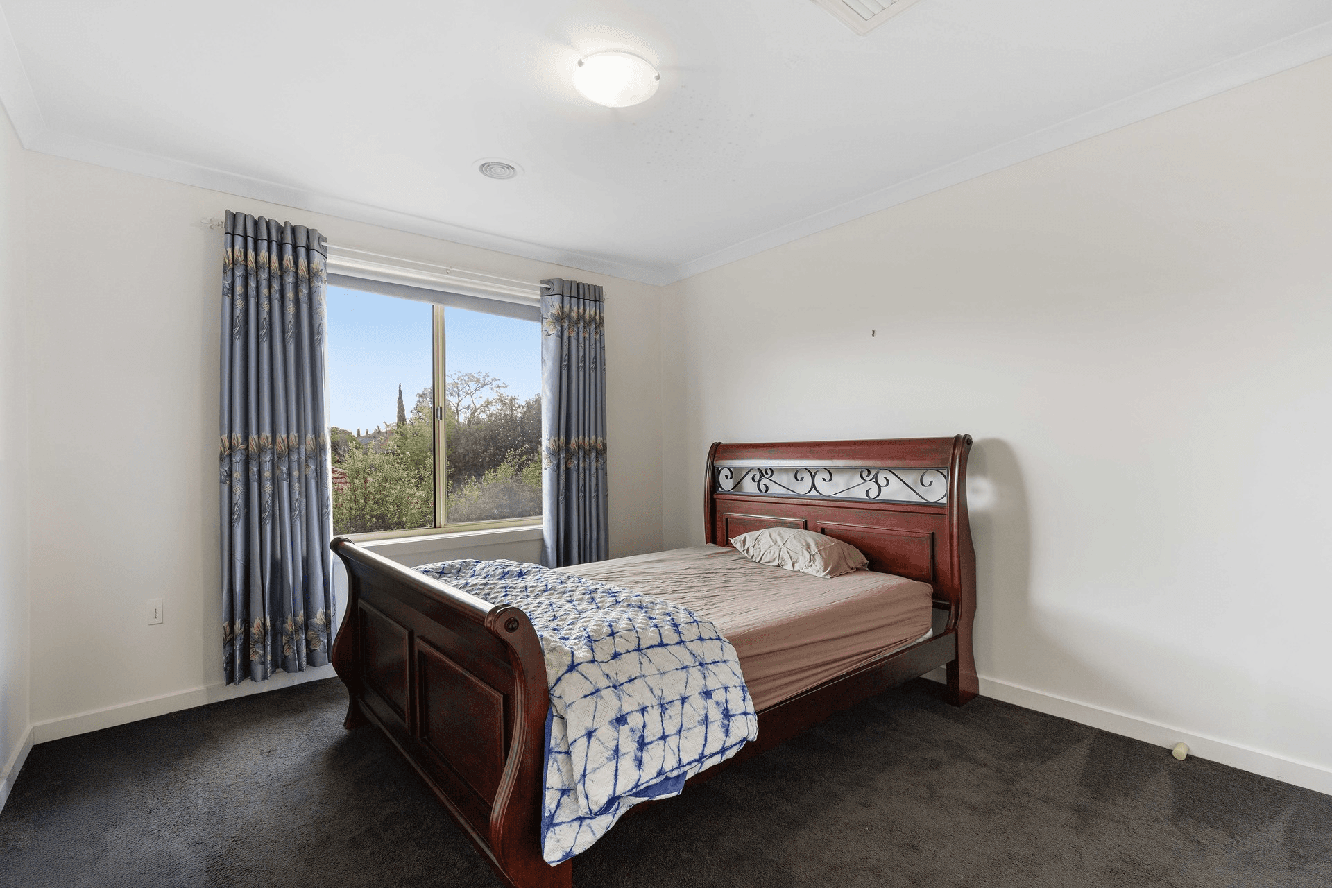 41 Queens Parade, Hillside, VIC 3037