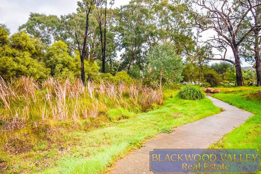 22 Somme St, BRIDGETOWN, WA 6255