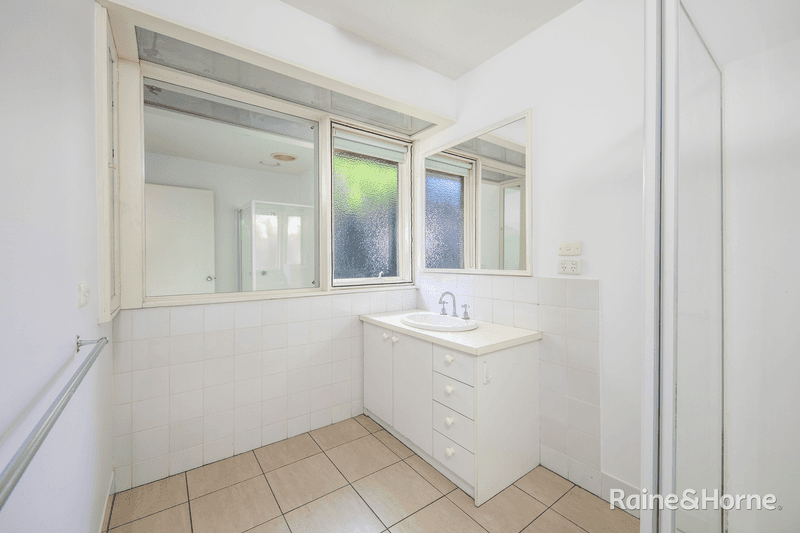 17 O'Malley Court, SUNBURY, VIC 3429