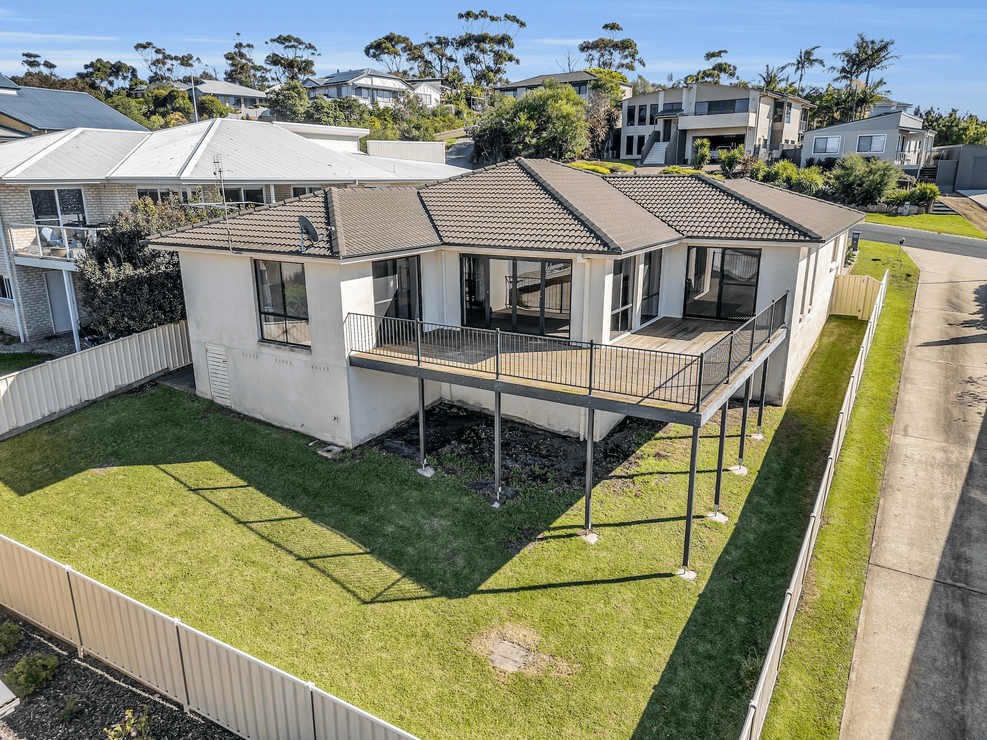 4D Elizabeth Parade, Tura Beach, NSW 2548