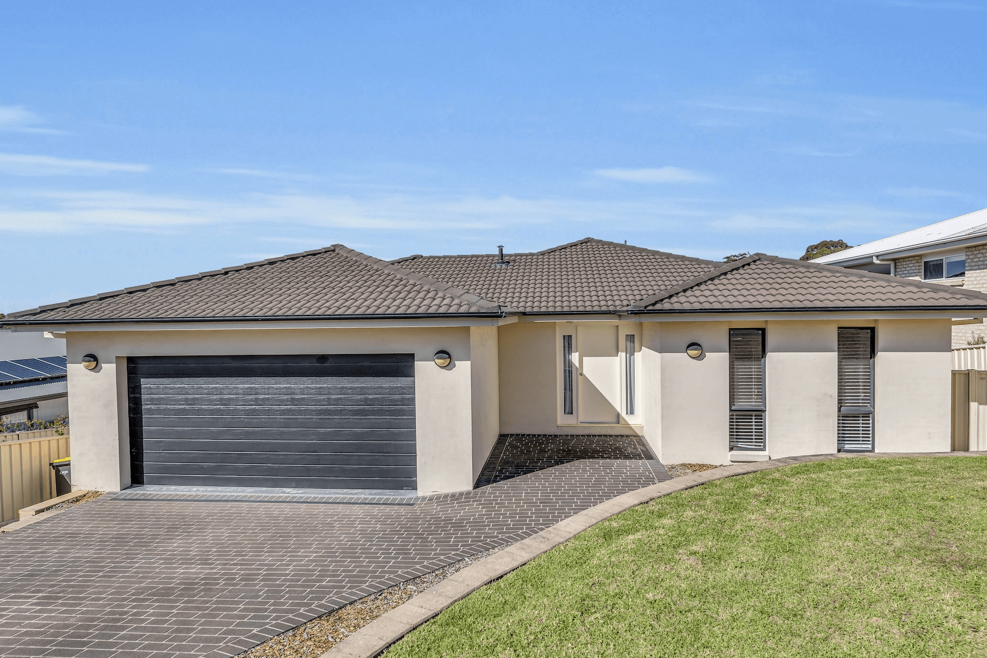 4D Elizabeth Parade, Tura Beach, NSW 2548