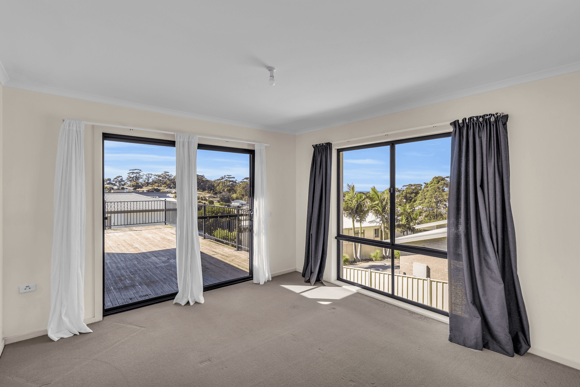 4D Elizabeth Parade, Tura Beach, NSW 2548