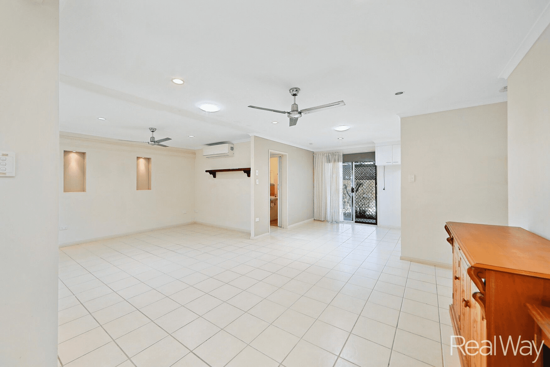 15 Craft Street, Avenell Heights, QLD 4670
