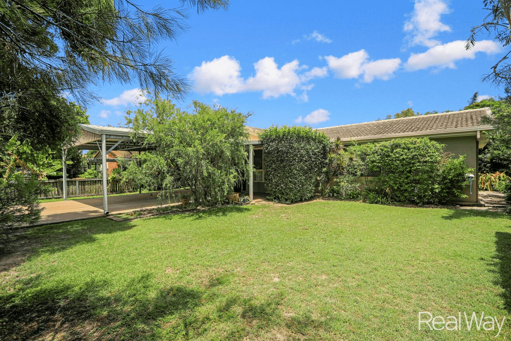 15 Craft Street, Avenell Heights, QLD 4670
