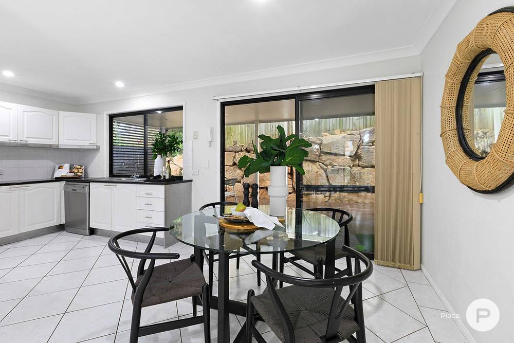 24/12 Greendale Way, Carindale, QLD 4152