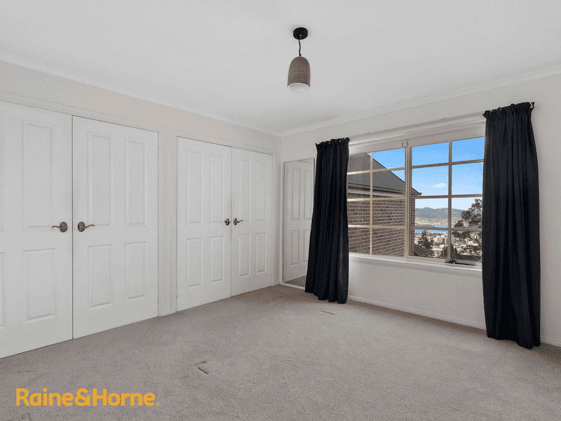 2/44 Fielding Drive, WEST HOBART, TAS 7000