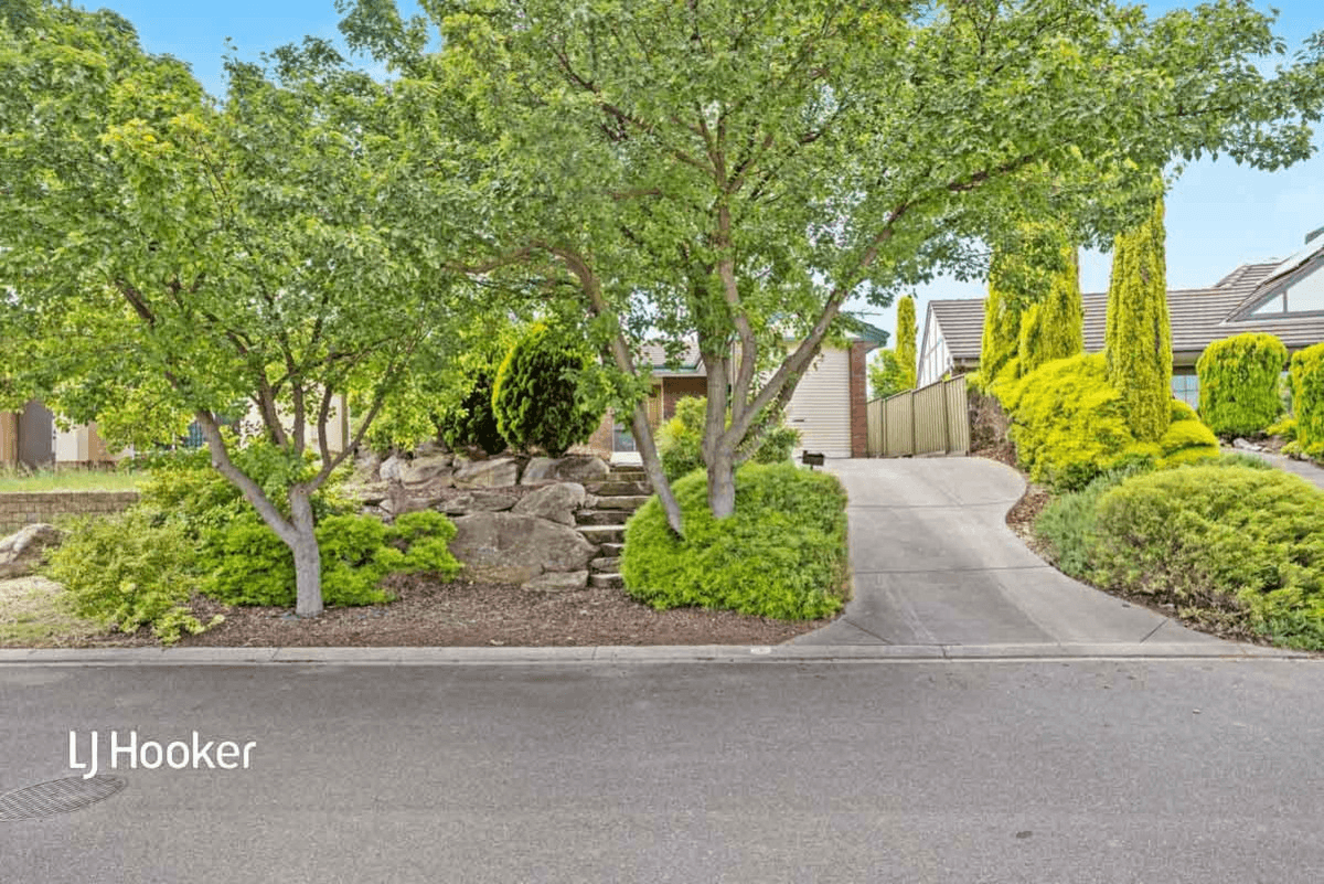 18 Pisani Court, GOLDEN GROVE, SA 5125