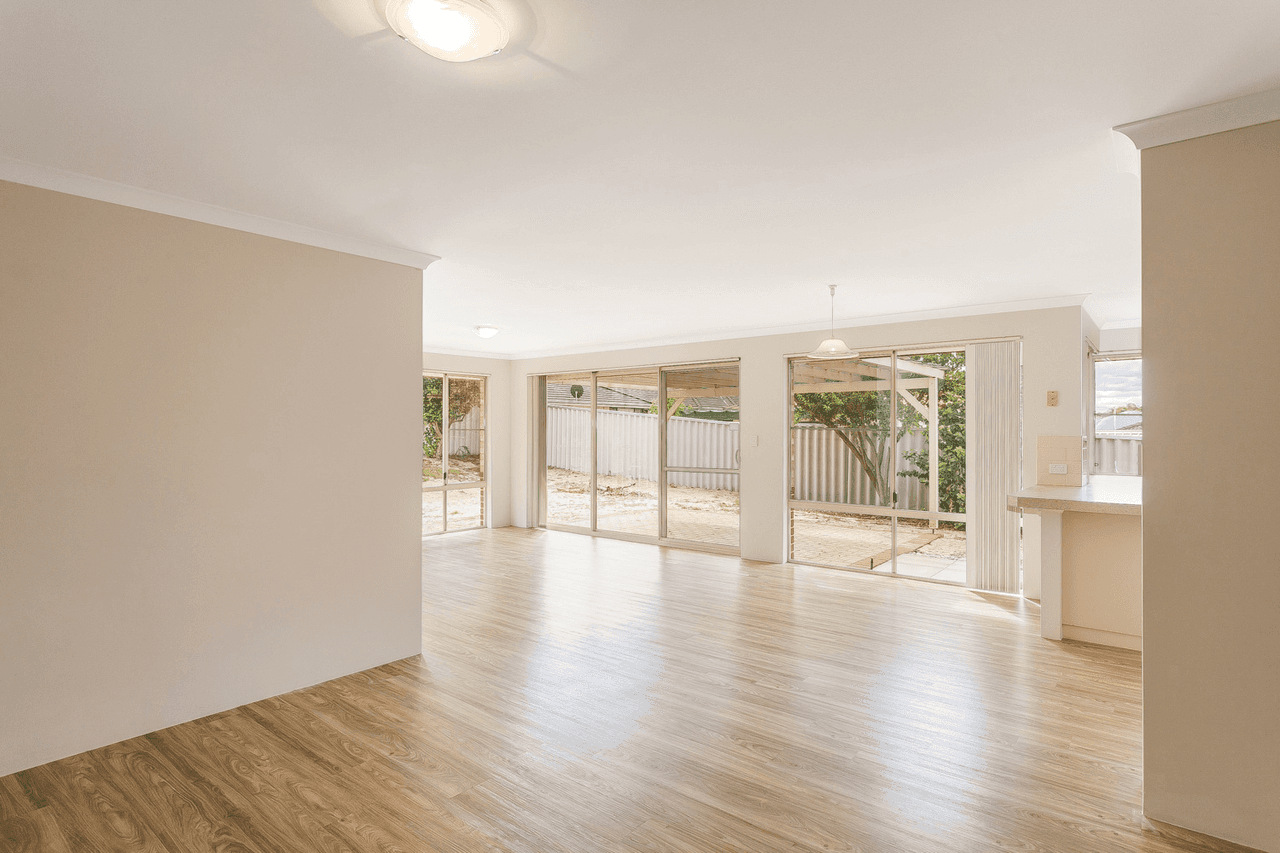 55 La Fayette Boulevard, BIBRA LAKE, WA 6163