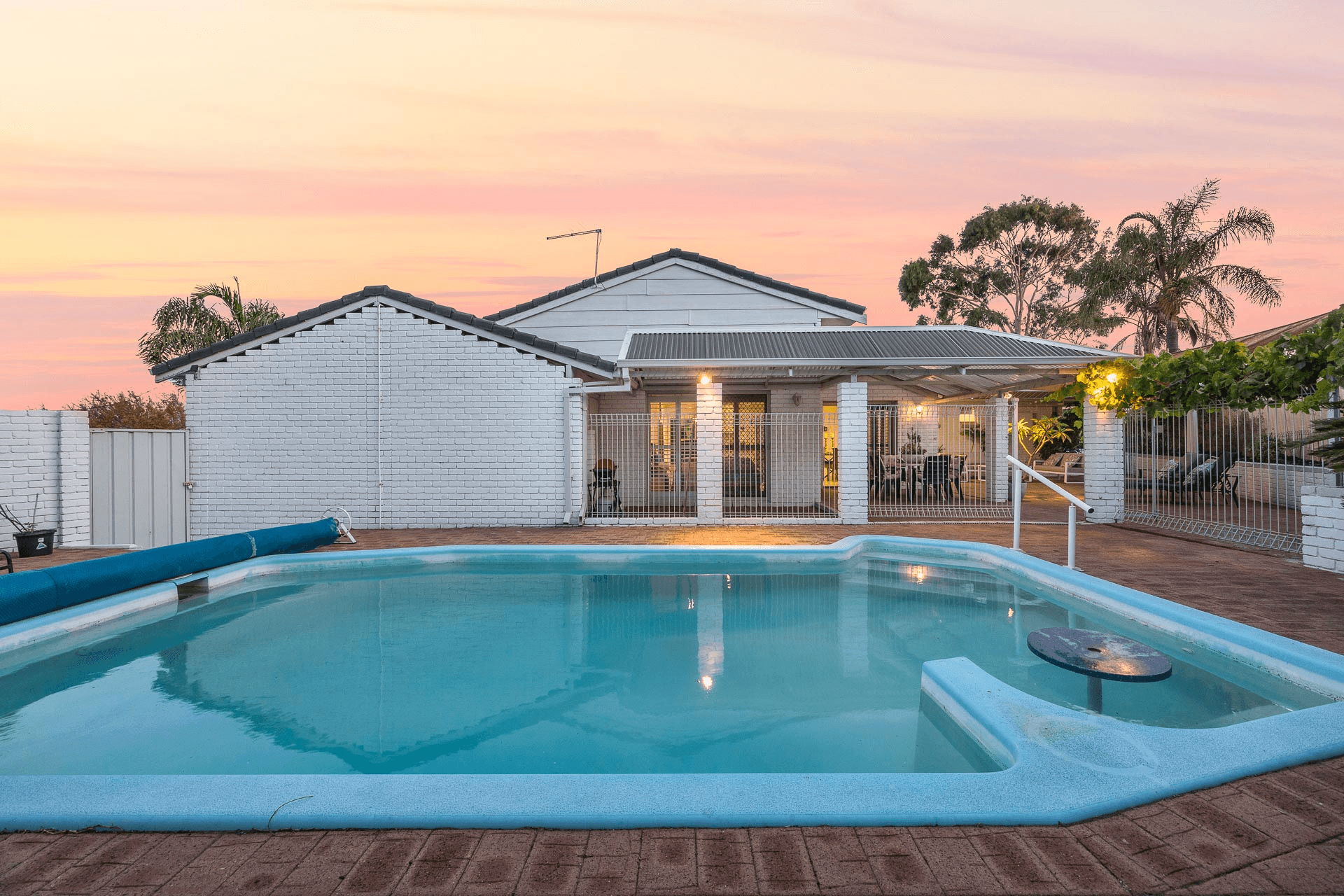 18 Sitwell Close, Spearwood, WA 6163