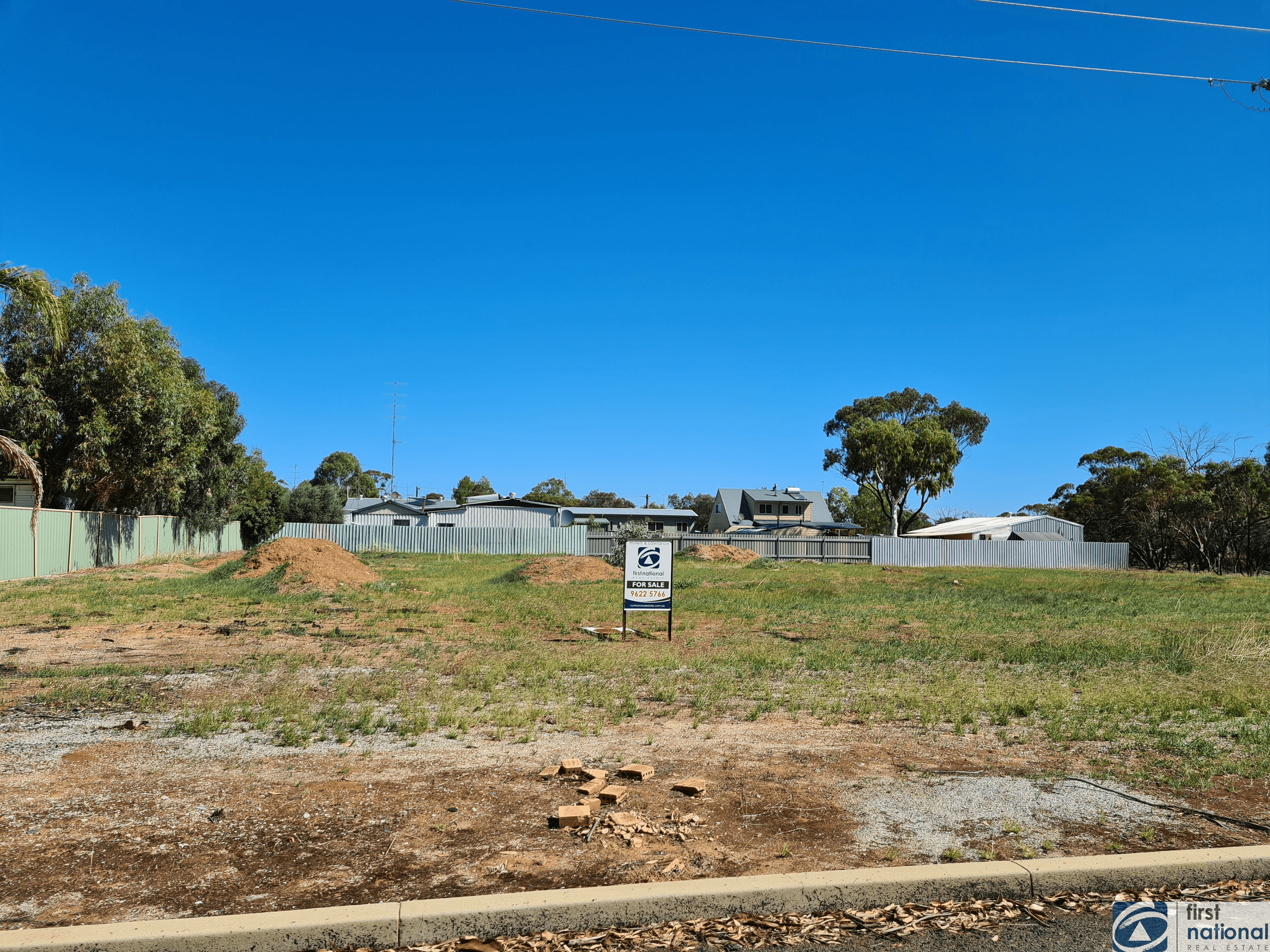 17 Battery Street, MULUCKINE, WA 6401