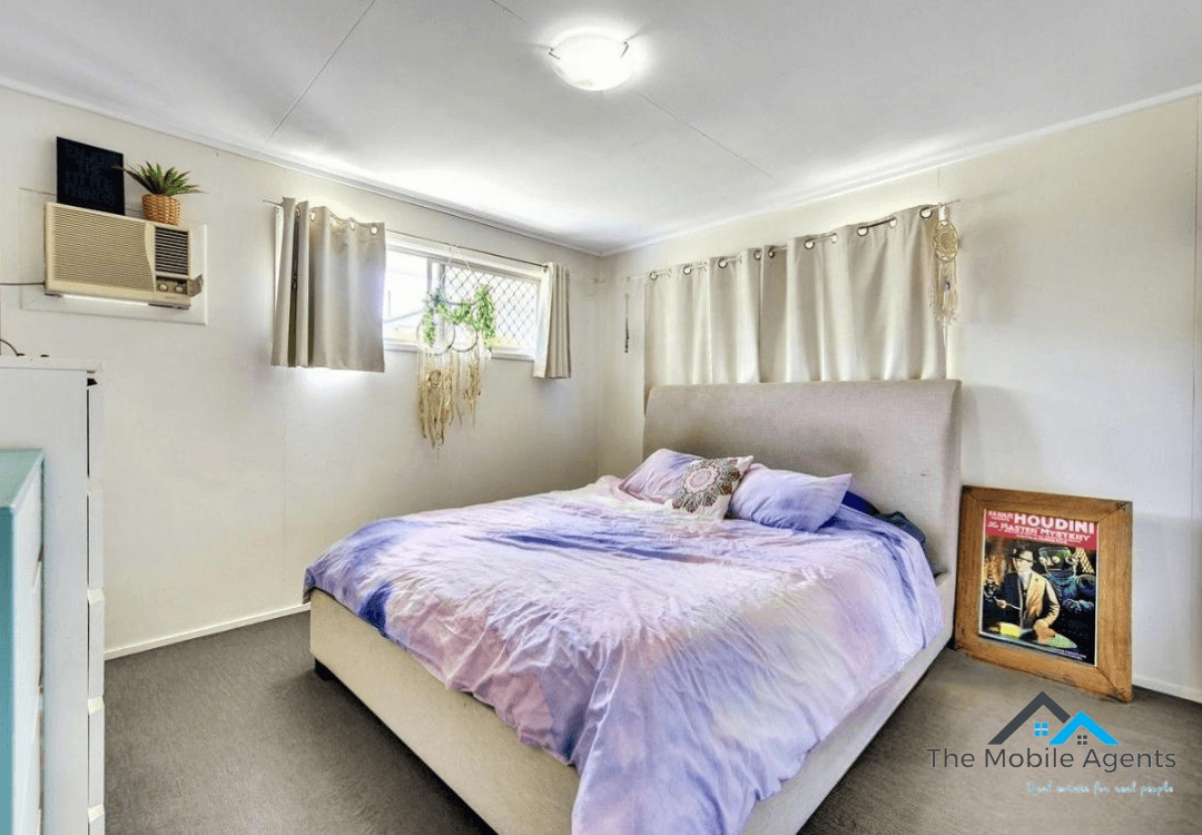 4 CRAMP STREET, GOODNA, QLD 4300