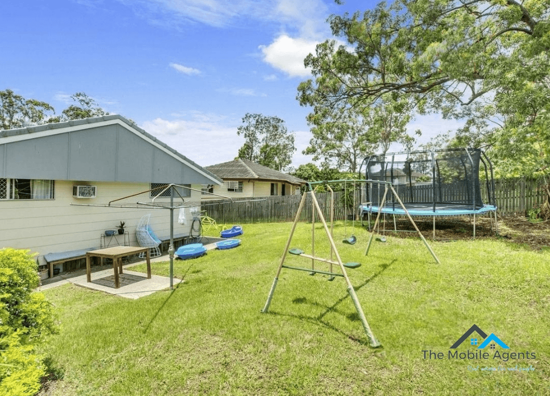 4 CRAMP STREET, GOODNA, QLD 4300