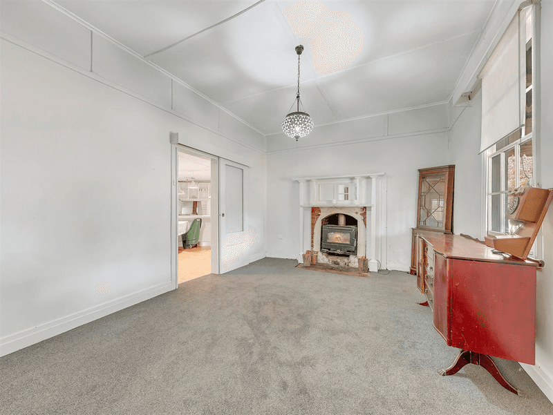 99 Main Street, ELDORADO, VIC 3746