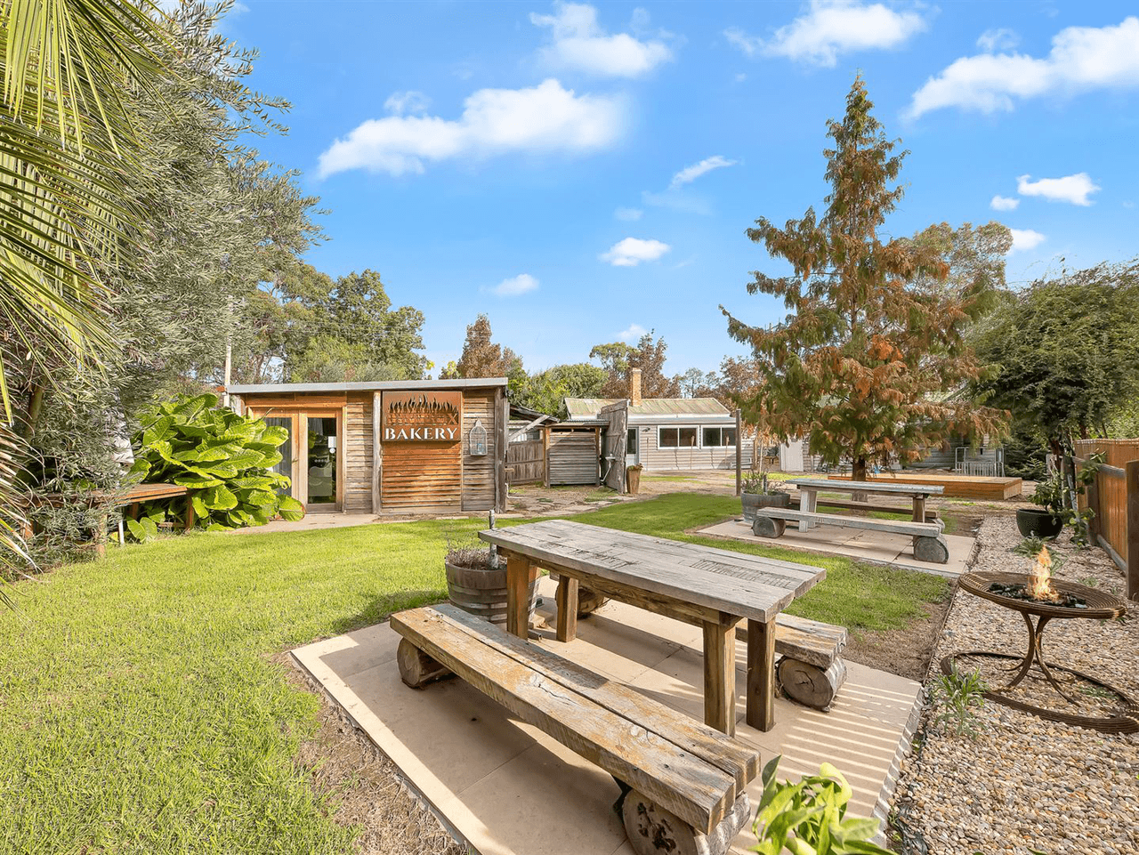 99 Main Street, ELDORADO, VIC 3746