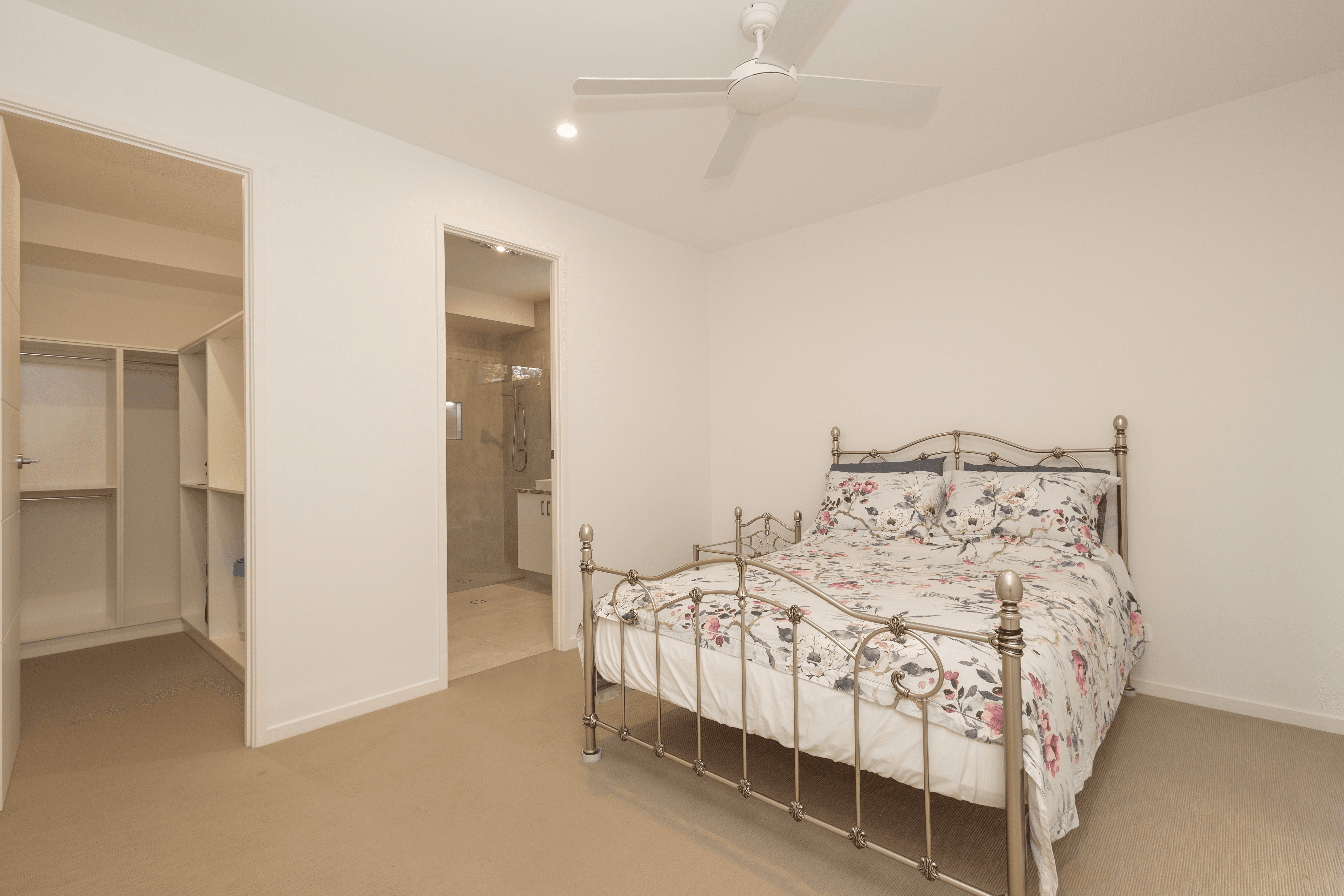 37 Apple Gum Place, Palmview, QLD 4553
