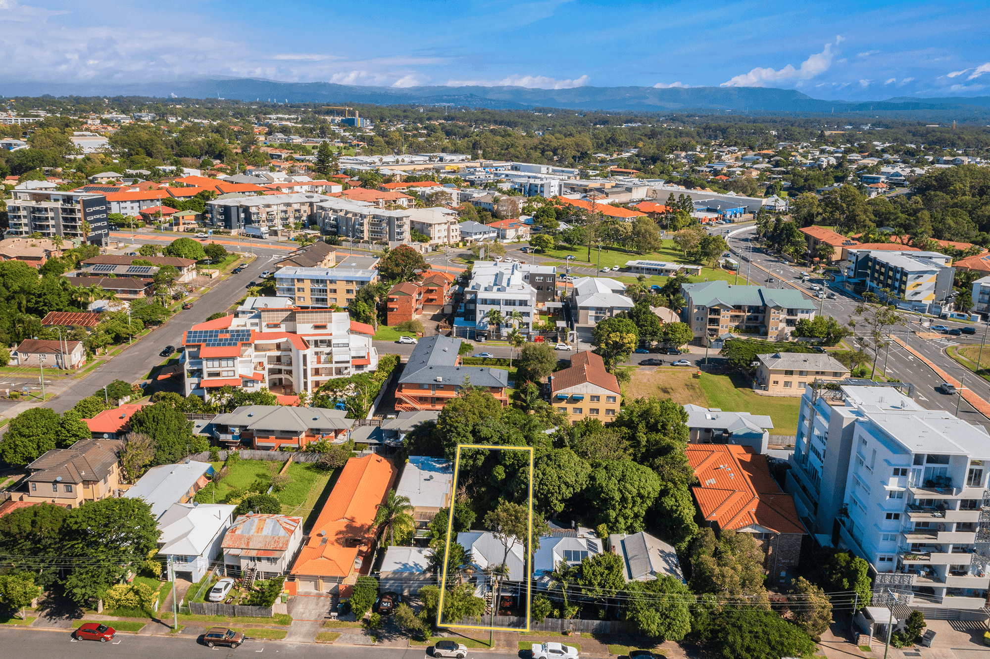 16 Gray Street, SOUTHPORT, QLD 4215