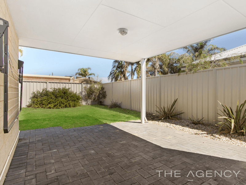 104 Tangadee Road, Golden Bay, WA 6174