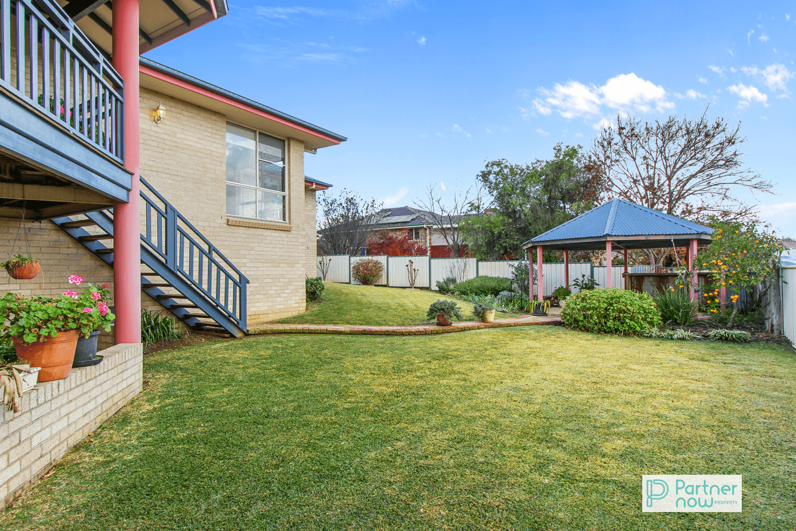 31 Overlanders Way, TAMWORTH, NSW 2340