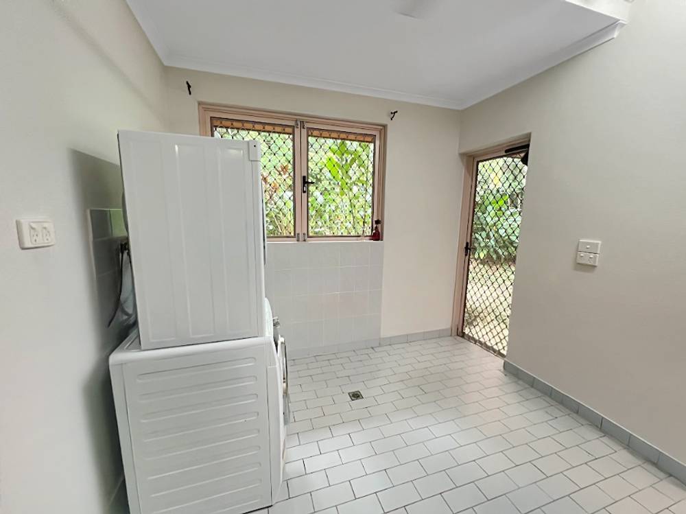 1 Ellison Street, Clifton Beach, QLD 4879