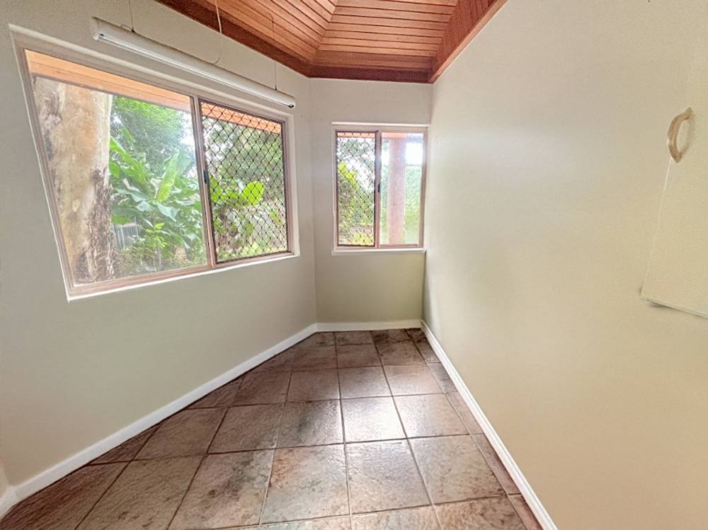 1 Ellison Street, Clifton Beach, QLD 4879