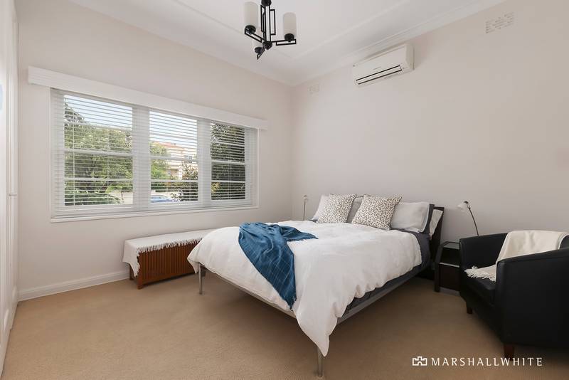 2/10 Hyton Crescent, Kew, VIC 3101