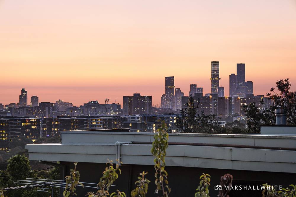 2/10 Hyton Crescent, Kew, VIC 3101