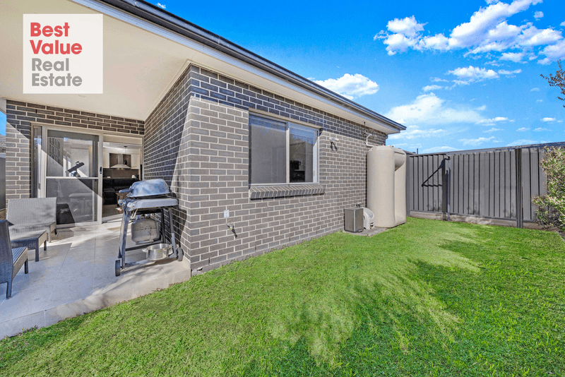 10 Carramar Avenue, Jordan Springs, NSW 2747