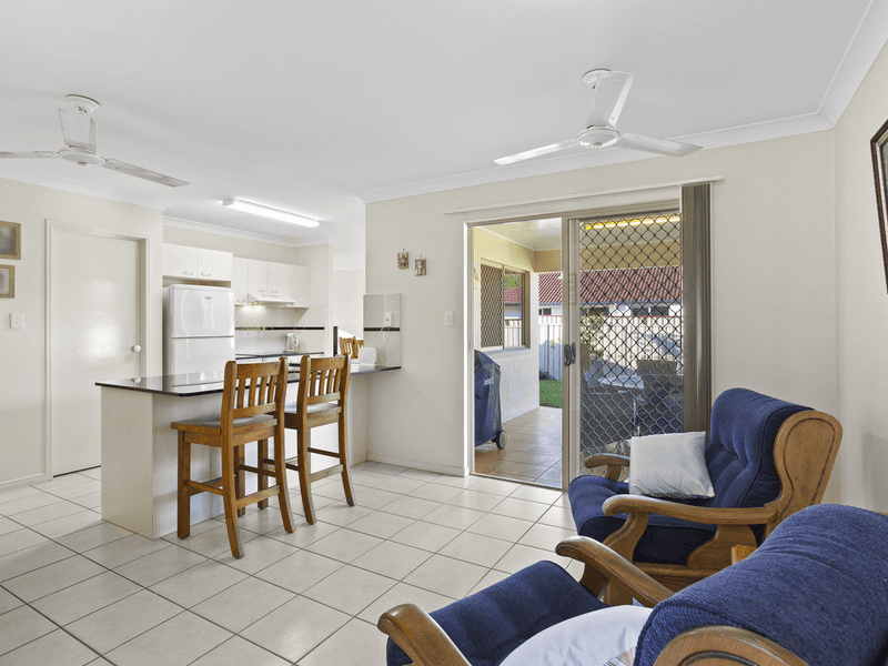 11 Breakwater Court, DECEPTION BAY, QLD 4508