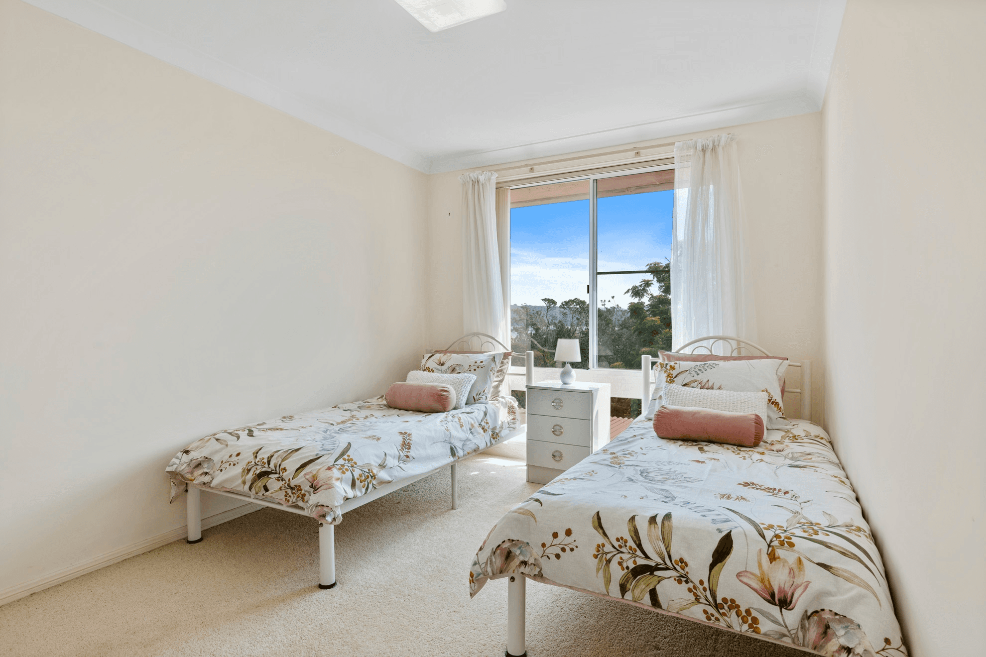 42 Dell Parade, Moruya Heads, NSW 2537