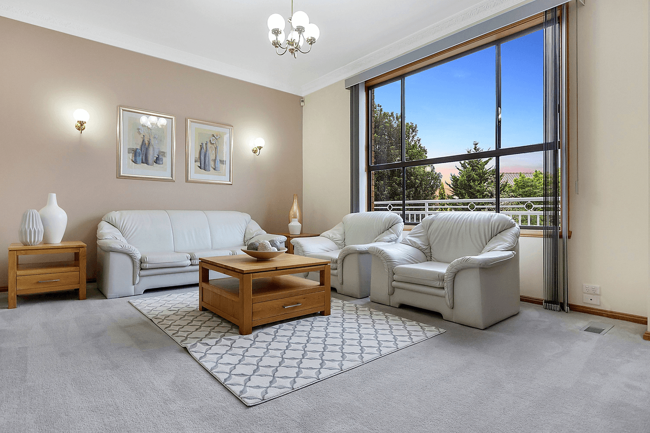 37 Templewood Crescent, Avondale Heights, VIC 3034