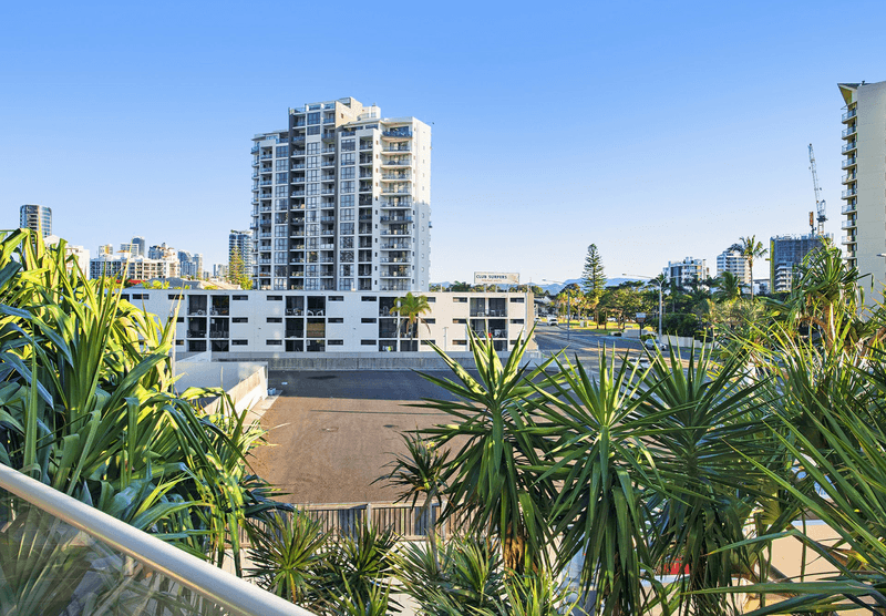 Unit 209/18 Fern Street, SURFERS PARADISE, QLD 4217