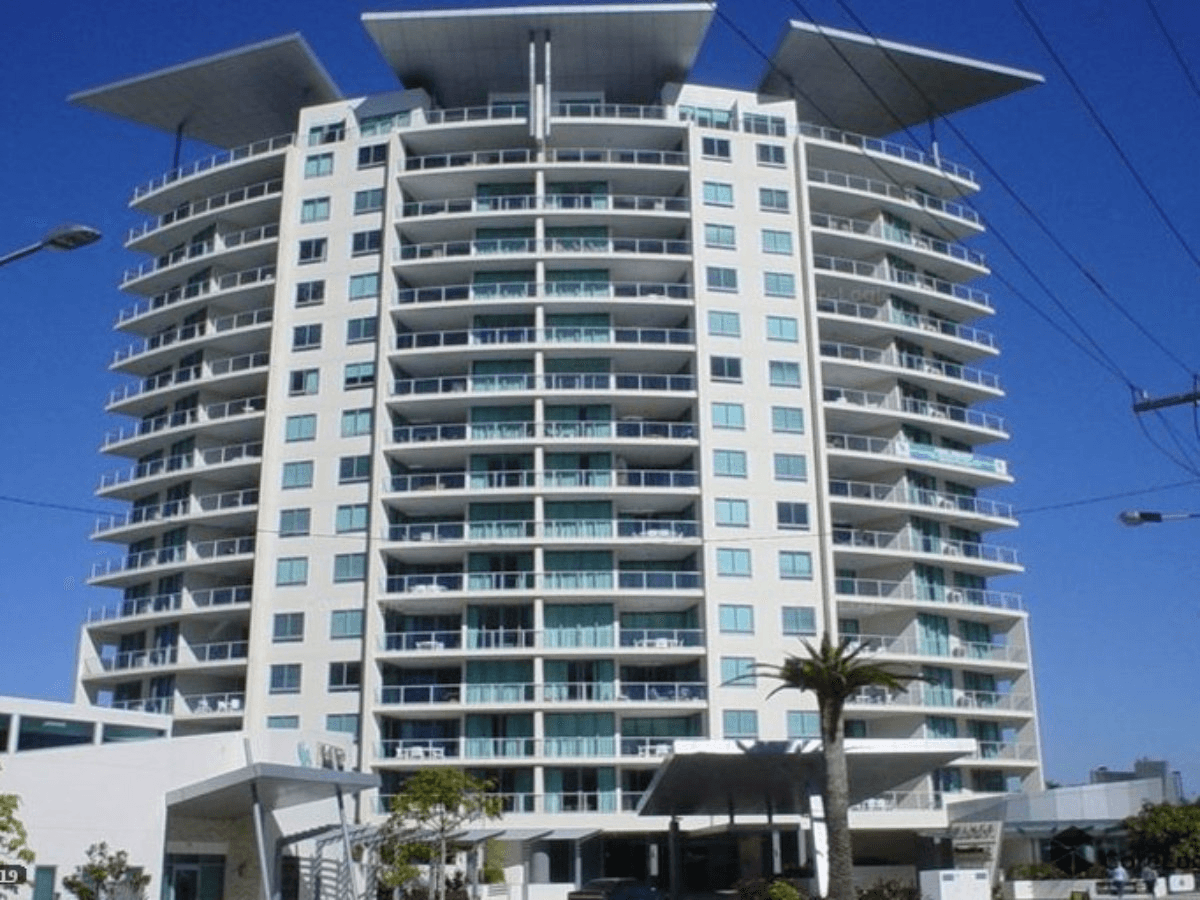 Unit 209/18 Fern Street, SURFERS PARADISE, QLD 4217