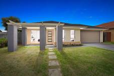 1 Tooradin Crescent, DOREEN, VIC 3754