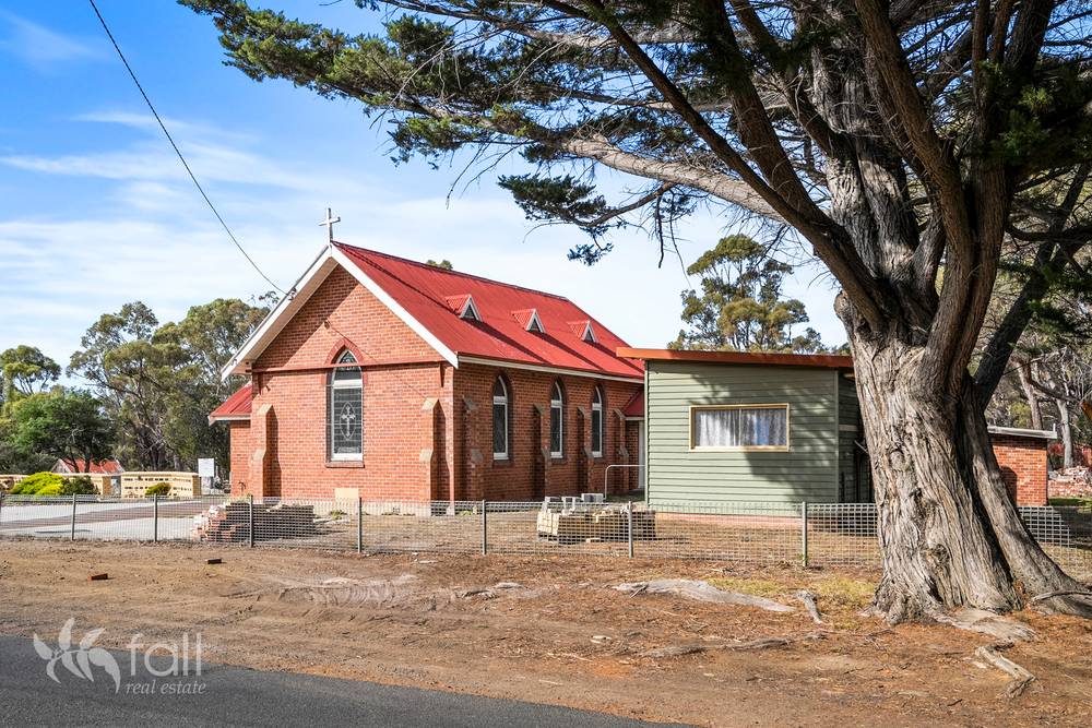 18 School Road, SANDFORD, TAS 7020