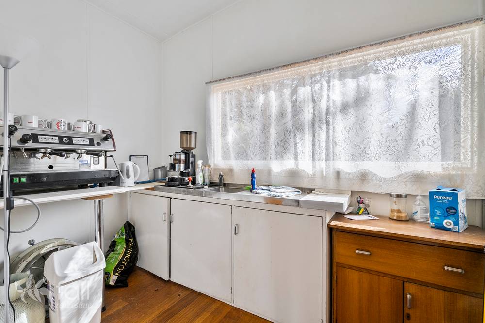 18 School Road, SANDFORD, TAS 7020