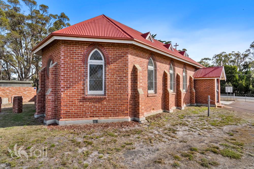 18 School Road, SANDFORD, TAS 7020