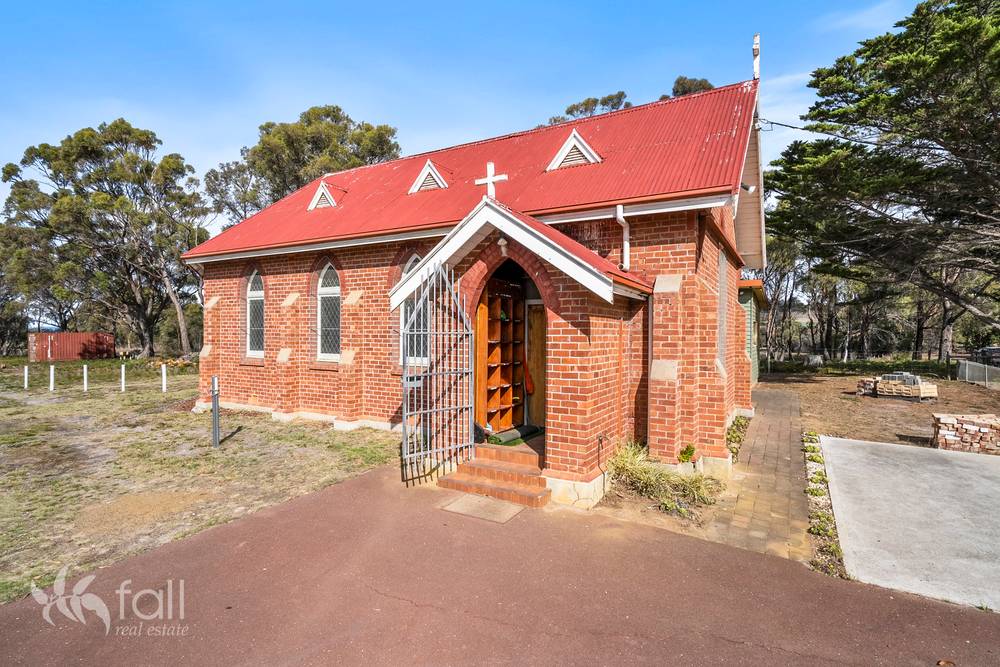 18 School Road, SANDFORD, TAS 7020