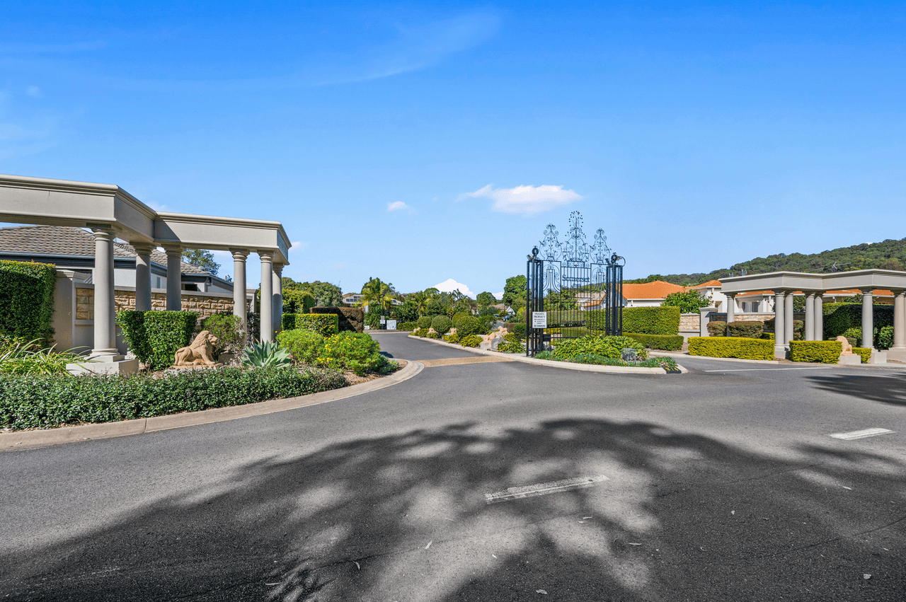 112/2-4 Langport Parade, MUDGEERABA, QLD 4213