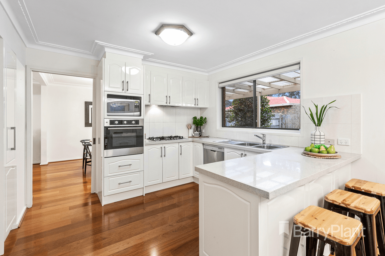 11 Trevinden Close, TEMPLESTOWE, VIC 3106