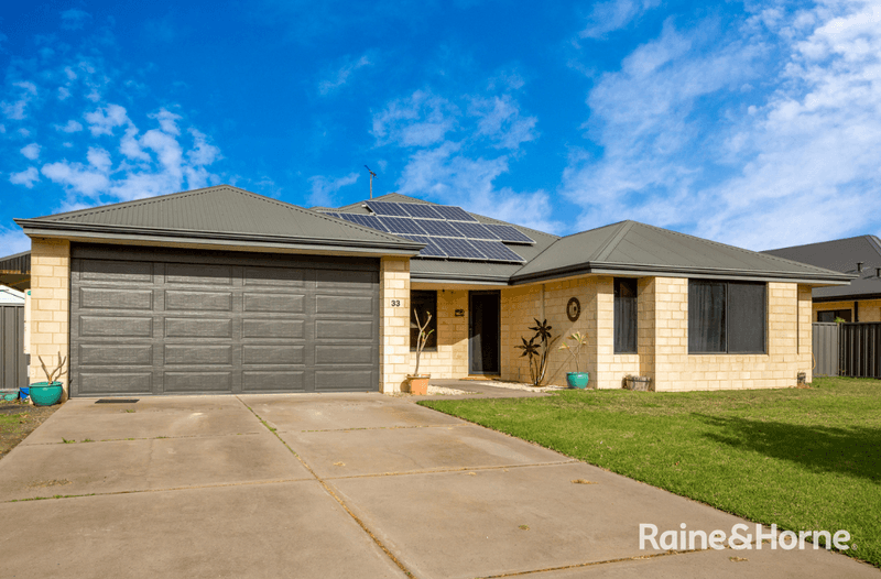 33 Castieau Street, BUREKUP, WA 6227